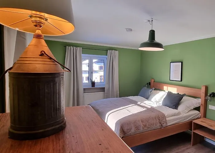 Zollhaus 65